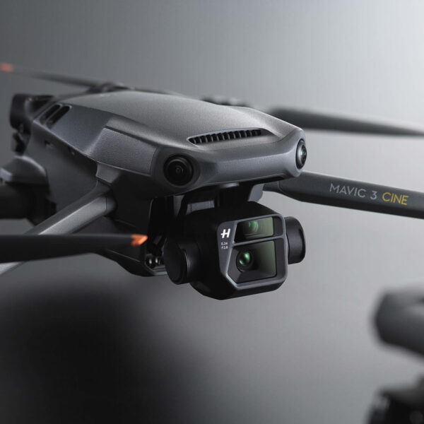 DJI Mavic 3 Cine Premium Combo dronas